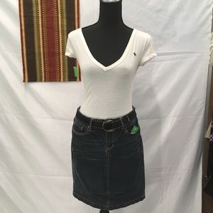 Abercrombie V neck tee and Converse denim skirt